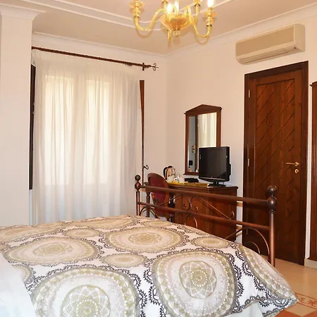 Palazzo Krataiis 4* Scilla