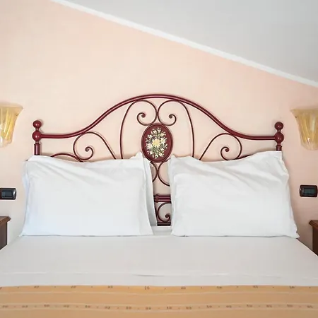 Palazzo Krataiis 4* Scilla