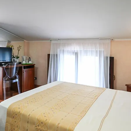 Palazzo Krataiis 4* Scilla