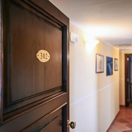 Hotel Palazzo Krataiis 4*